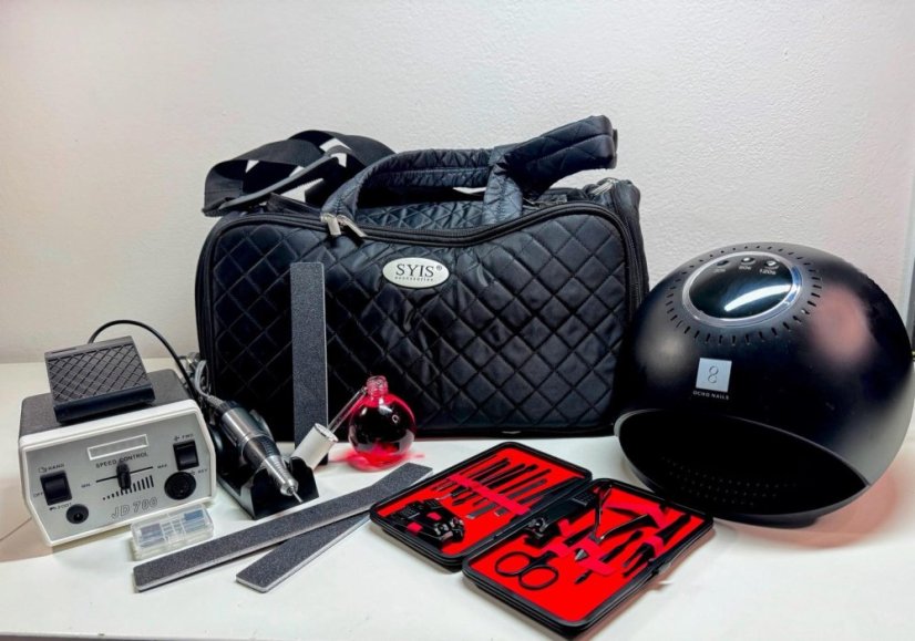 Black Master Box