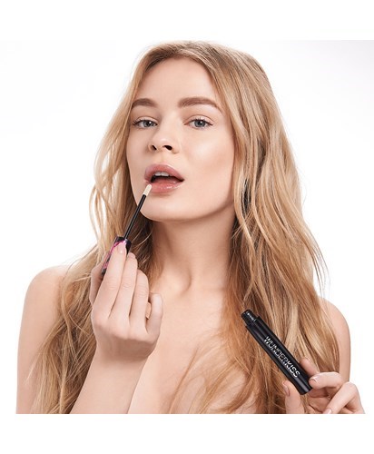 Wunder2 WUNDERKISS LIP PLUMPING 4ml - Lesk s efektem zvětšení rtů ROSE