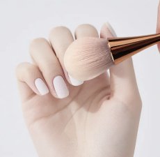 Profesionálna kefka na nechty a prach – Růžové zlato.