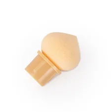 Hubka na ombré a tieňovanie nechtov