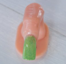 UV/LED gel na nehty barevný G67 - Light green glitter 5ml